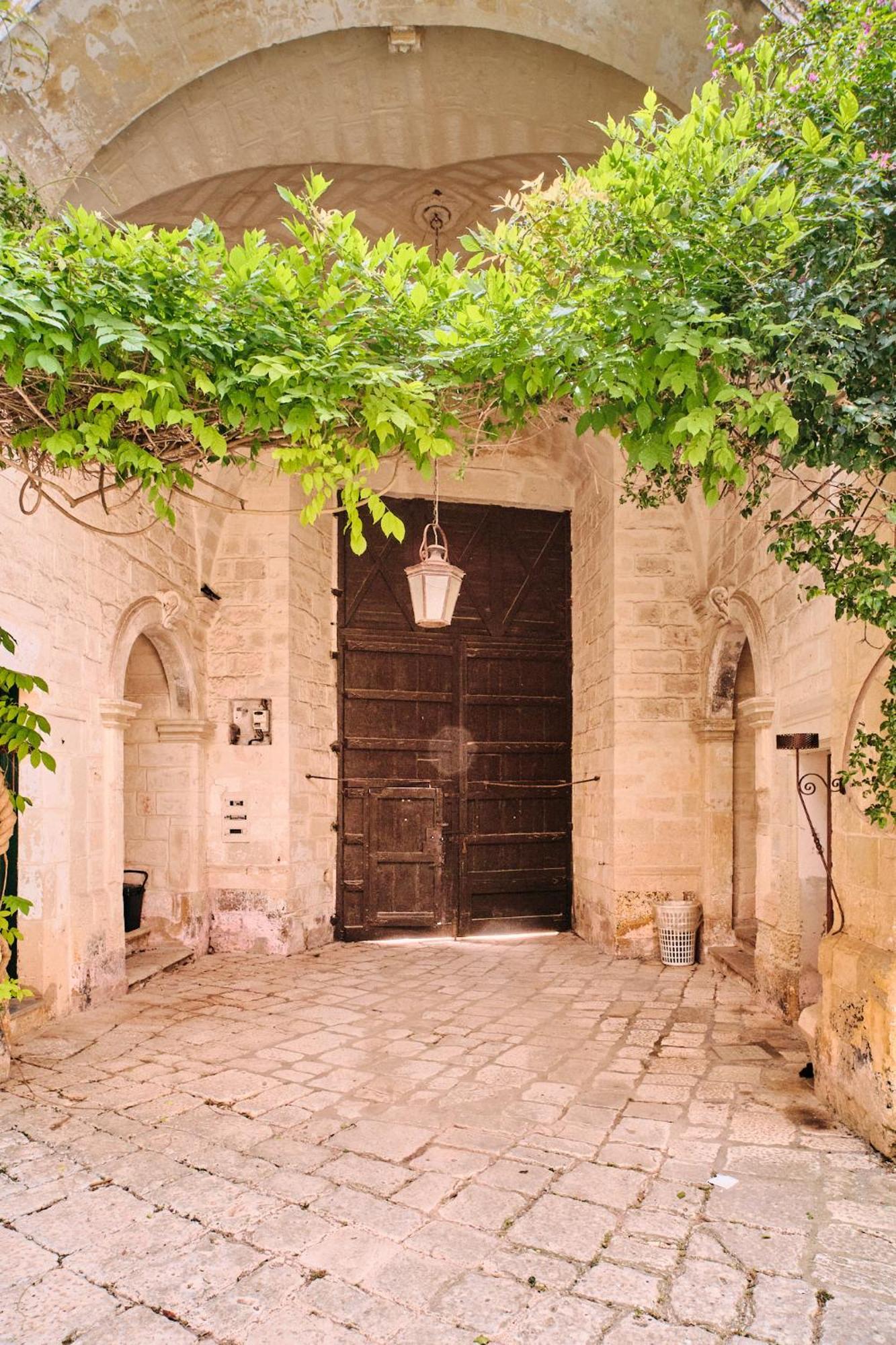Palazzo Scarciglia Hotel Minervino di Lecce Exterior photo
